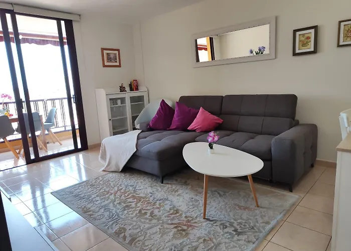 Olivia Sunset, Puerto de Santiago (Tenerife)